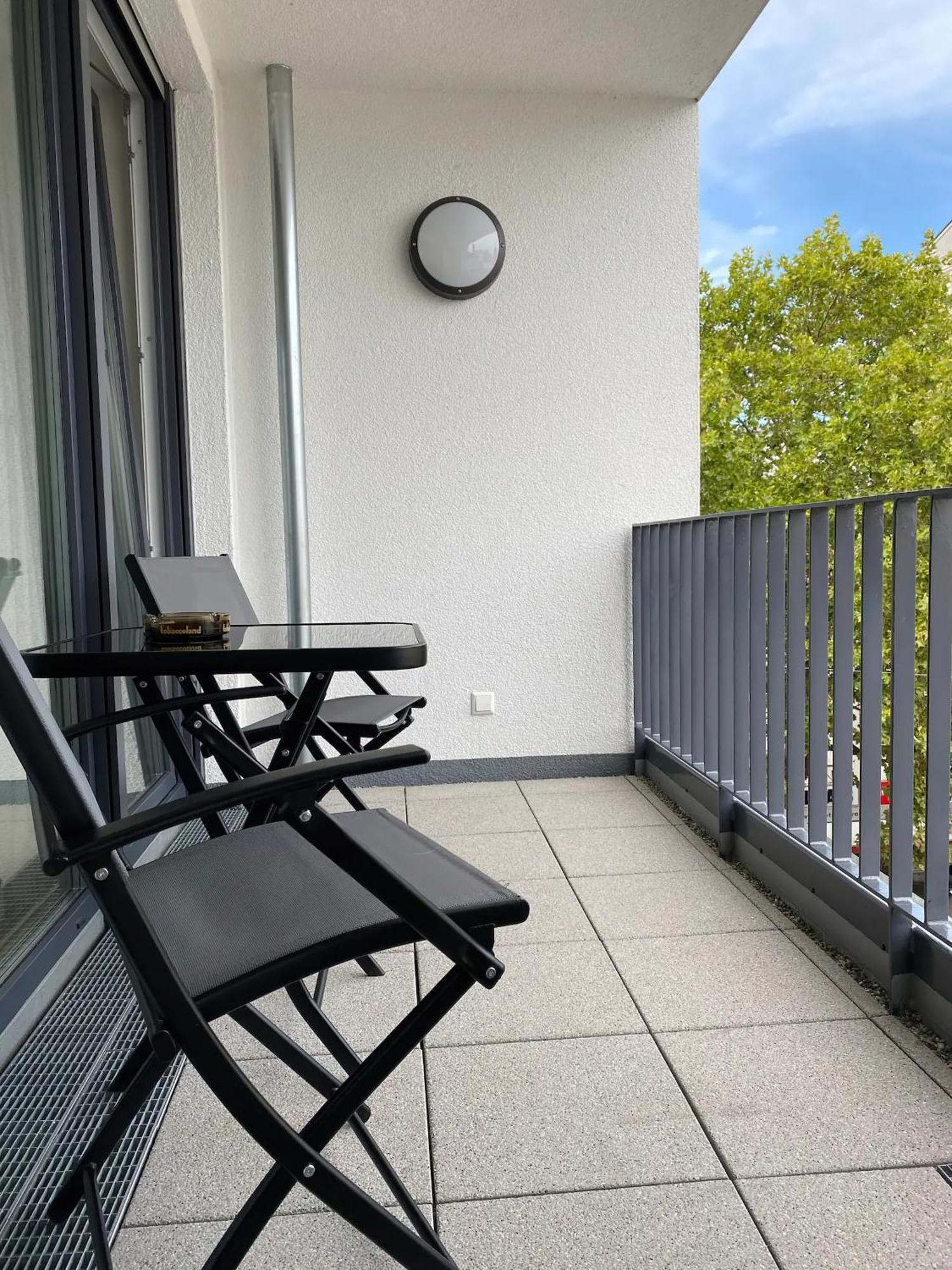 Schoenes 2 Zimmer Apartment Zentral Gelegen Pforzheim Extérieur photo