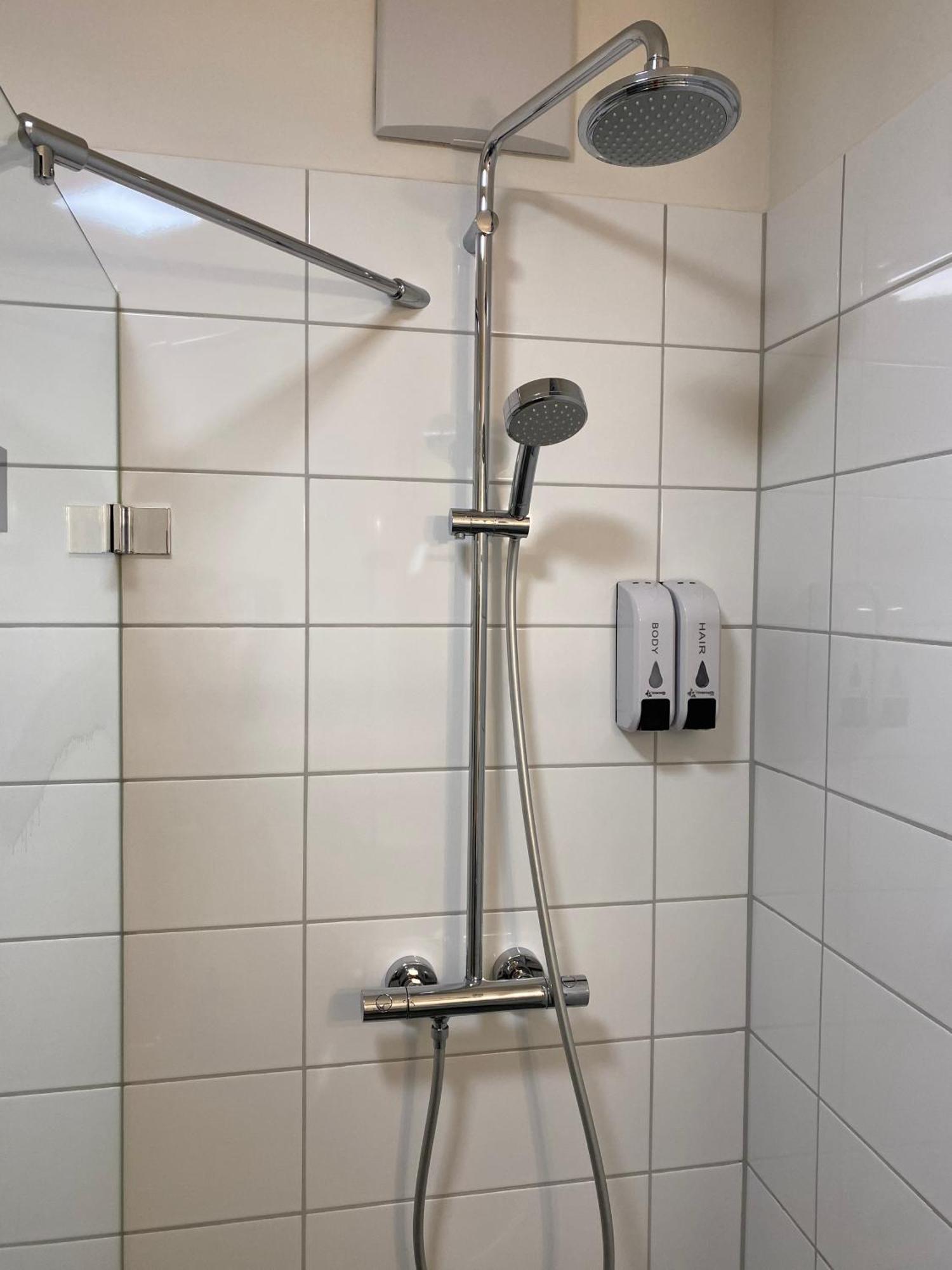 Schoenes 2 Zimmer Apartment Zentral Gelegen Pforzheim Extérieur photo